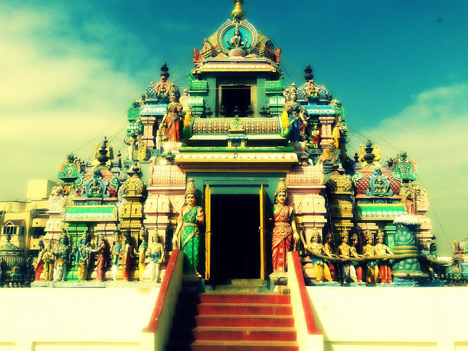 Ashtalakshmi Temple (Photo: Wikimedia Commons contributors, CC BY-SA 4.0)