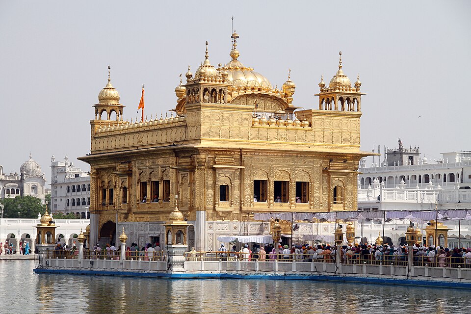 Gurudwara Singh Sabha, Anna Nagar (Photo: Wikimedia Commons contributors, CC BY-SA 4.0)